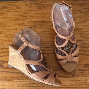 Clark Beaded Cork Wedge Leather Sandals Tan Brown Bronze Size 7.5